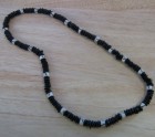Black n white surfer’s beads
